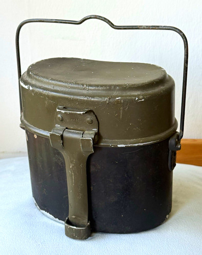 Militär